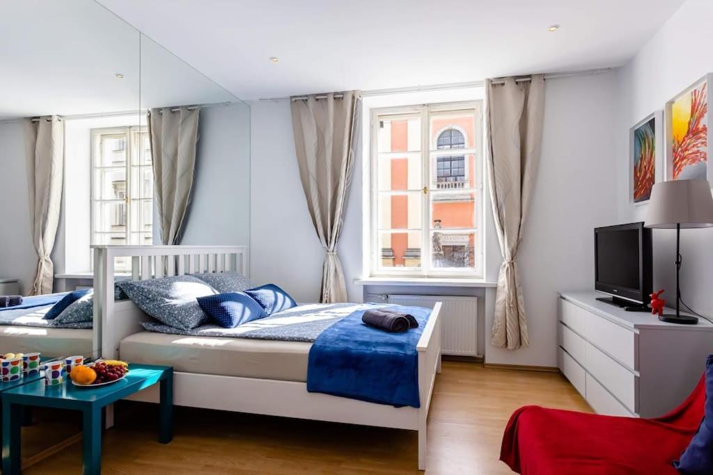 Miodowa 12, Old Town / 200 M From Castle Square Apartment Warsawa Bagian luar foto